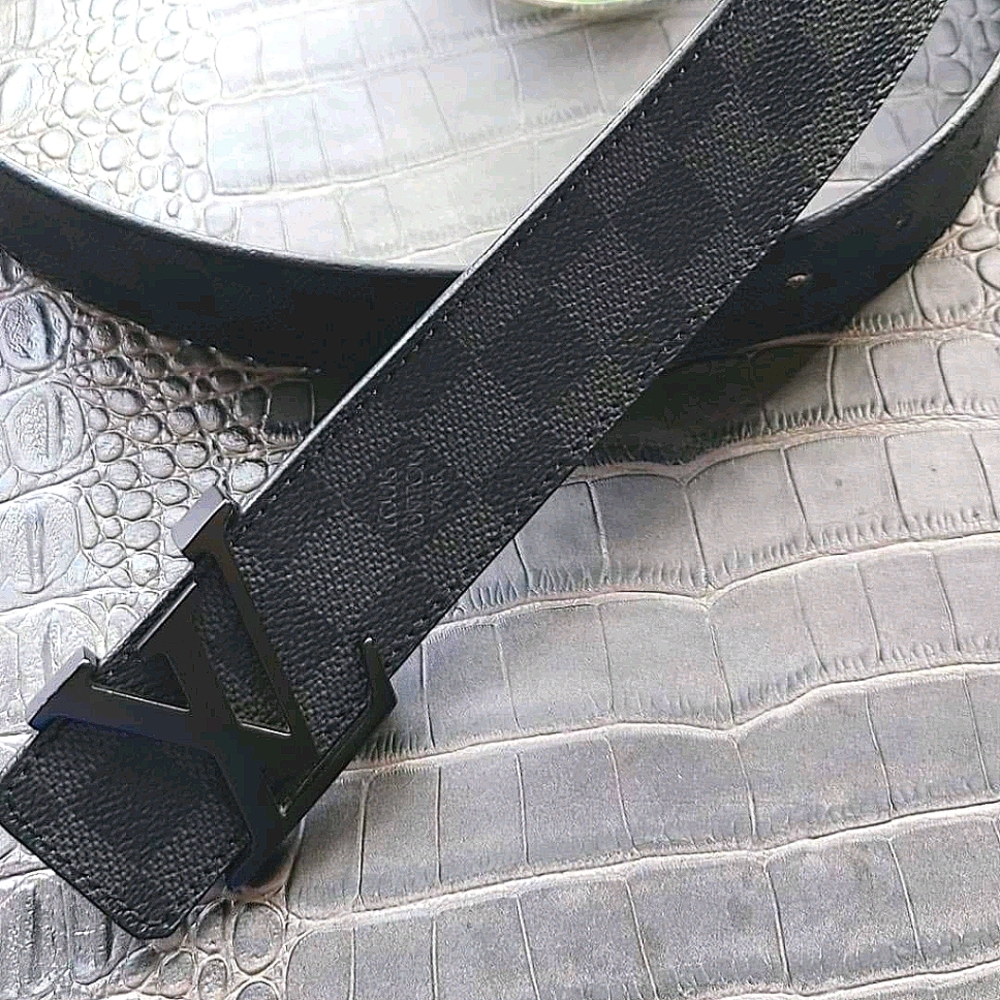 100% authentic louis vuitton belt
